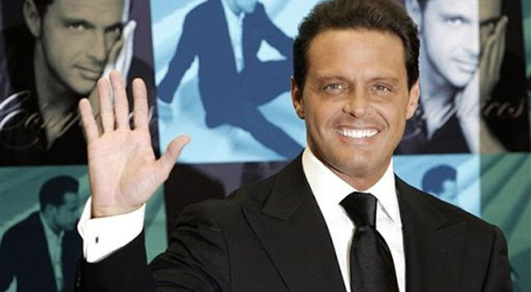 Denuncian a Luis Miguel por encubrir el paradero de su mamá