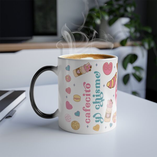 Personalized Color Morphing Mug - Cafecito y Chisme Design with Sweet Treats